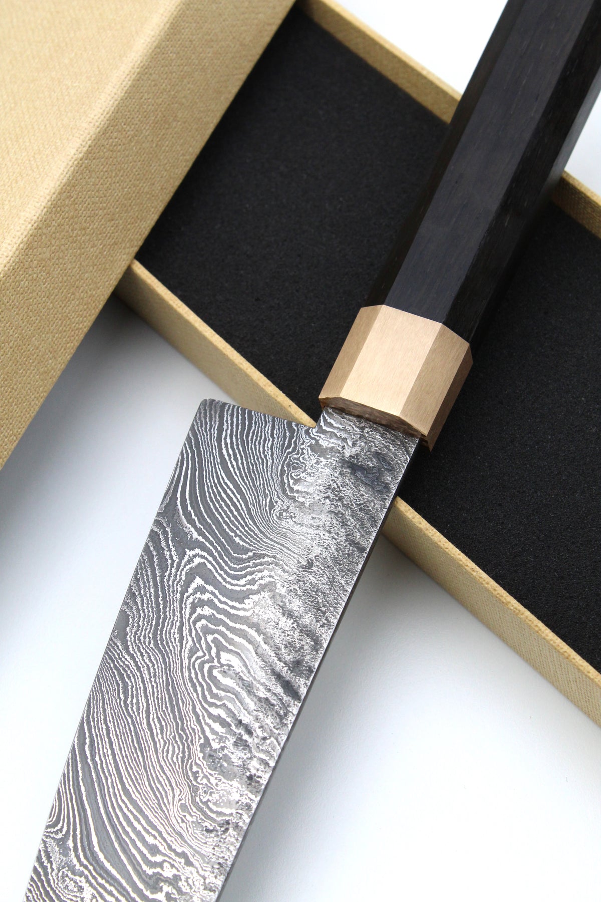 Gyuto Damast Bog Oak