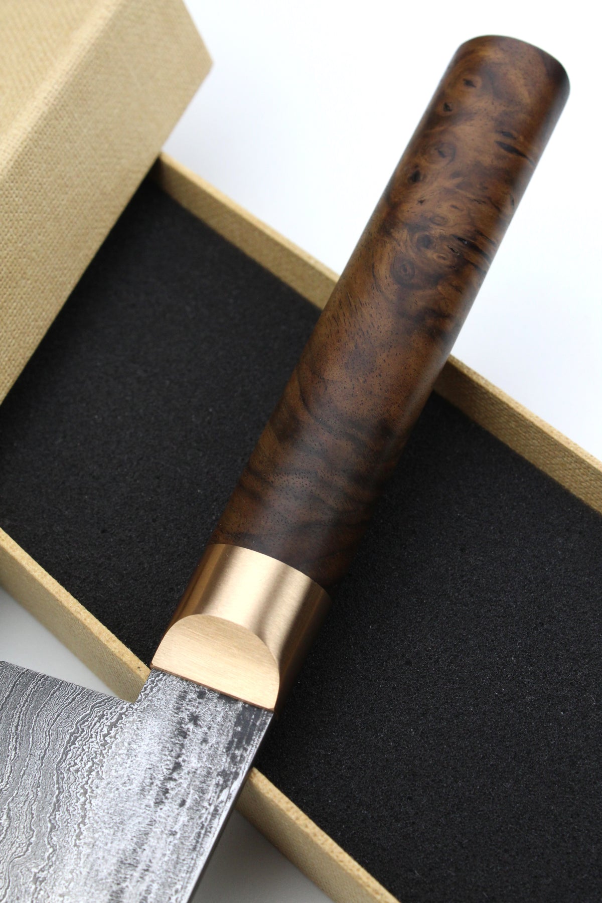 Gyuto Damast 500L Walnuss
