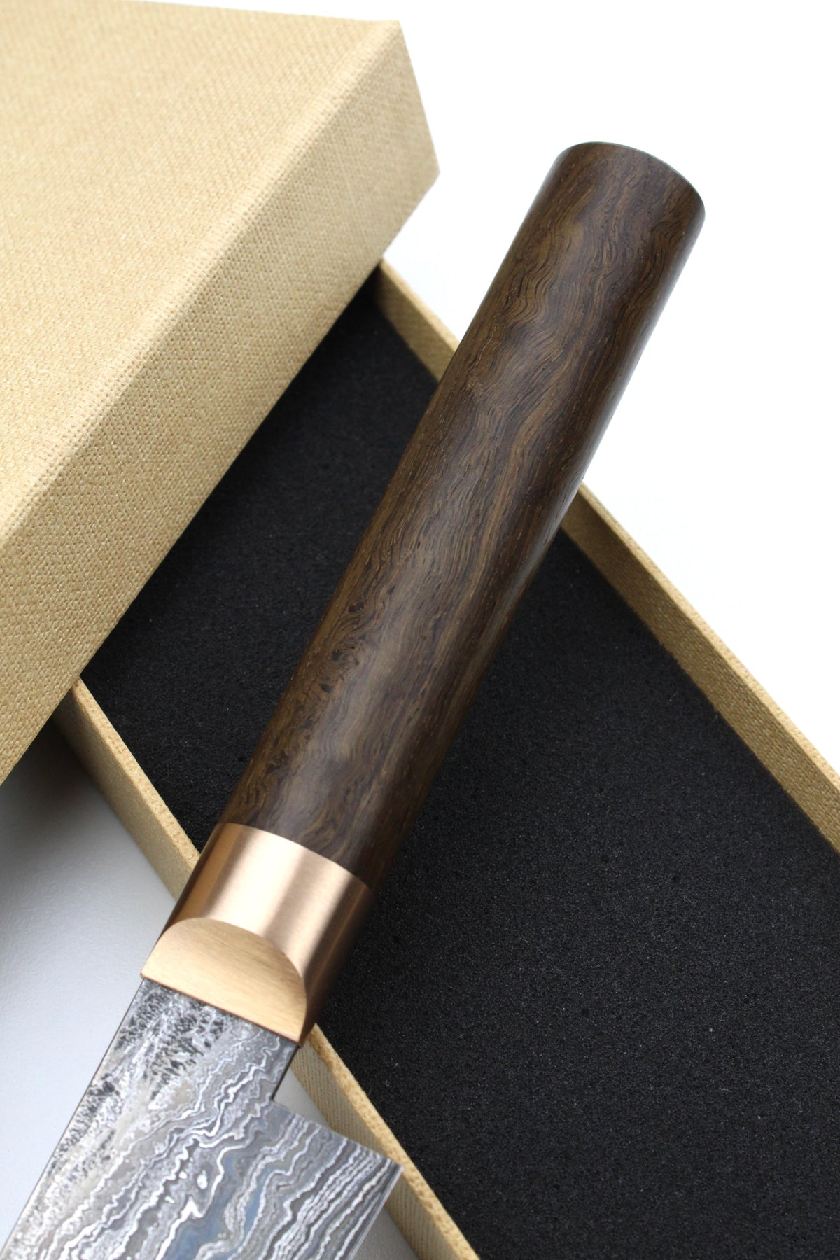 Sujihiki HK Bog Oak