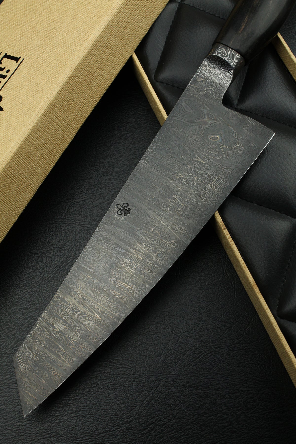 Gyuto 205 Schwarzes Ebenholz Dunkler Damast