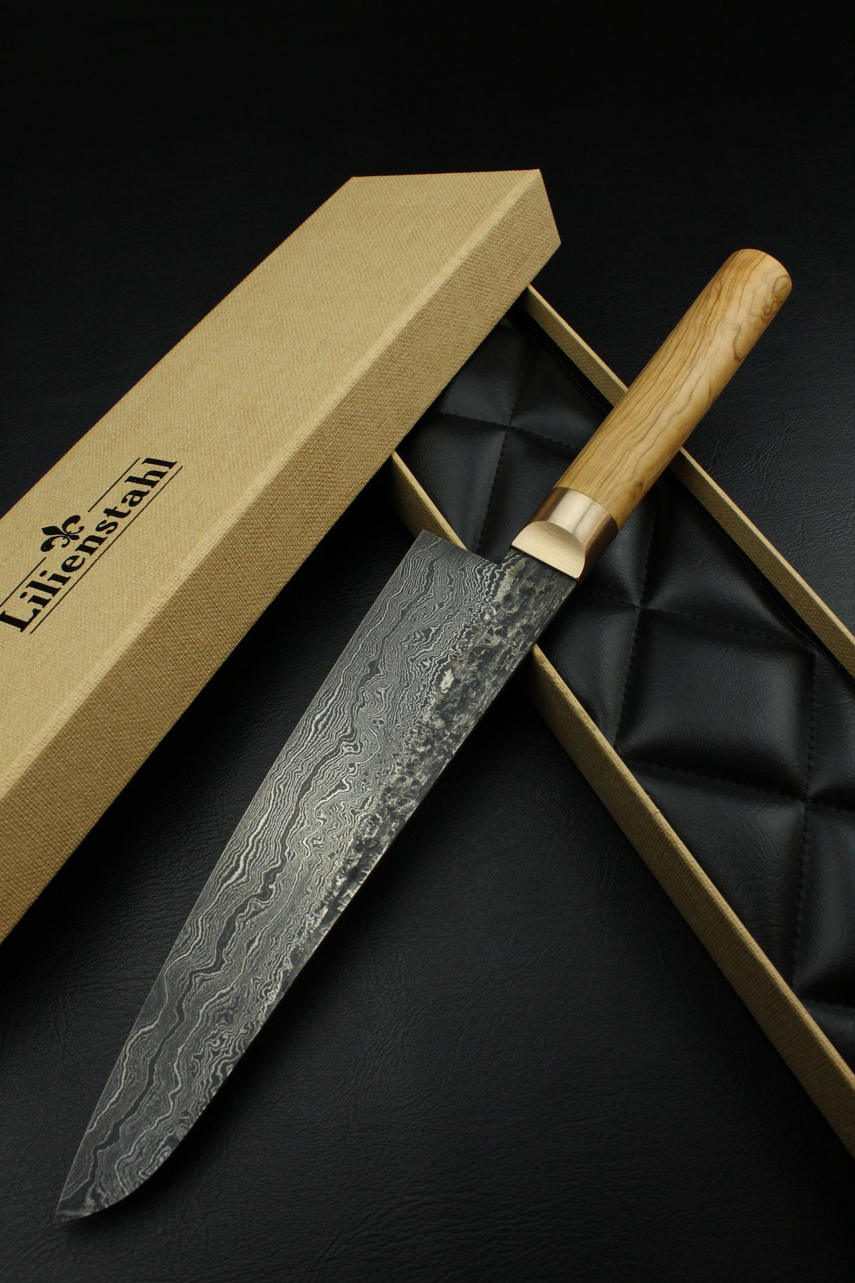 Damast-Gyuto 320L Olive Oval 1.0