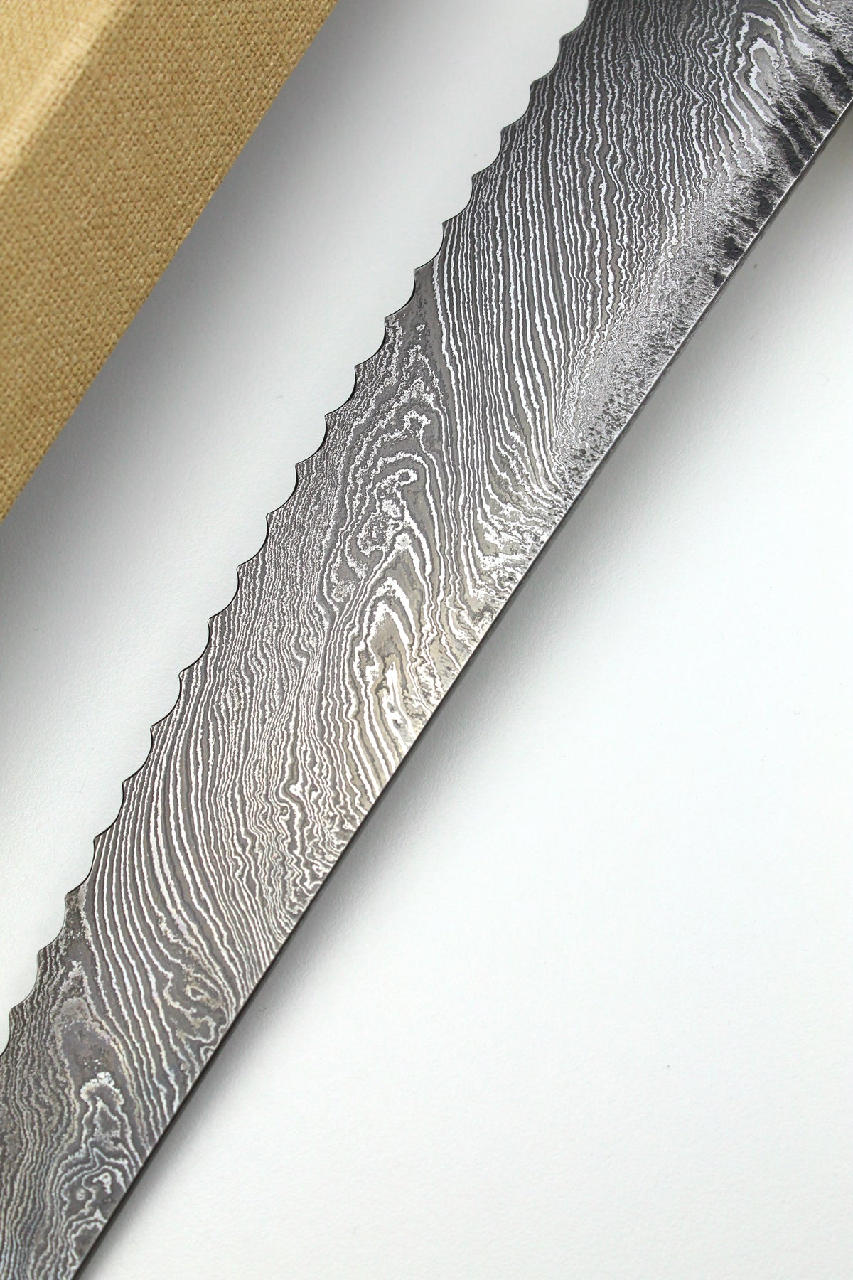 Brotschwert Torsion HL Elm Damascus