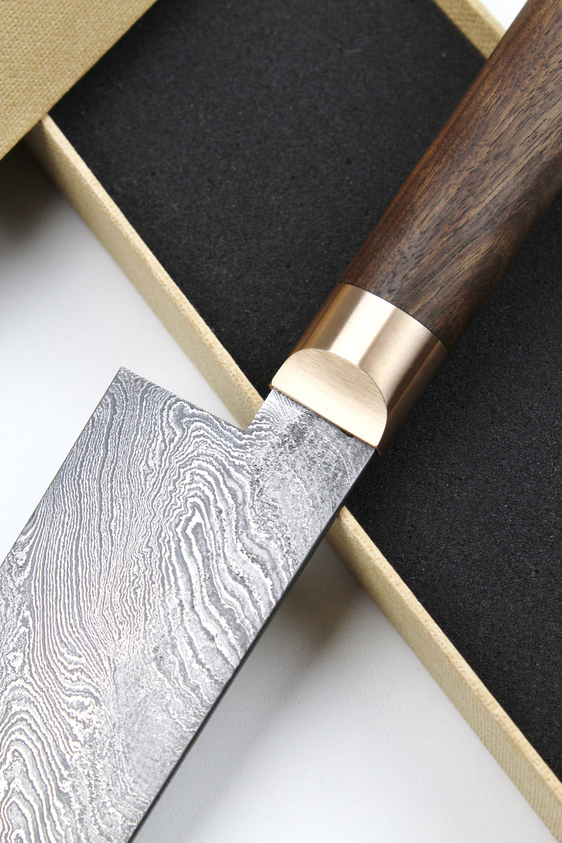 V2 Damascus Santoku Walnut