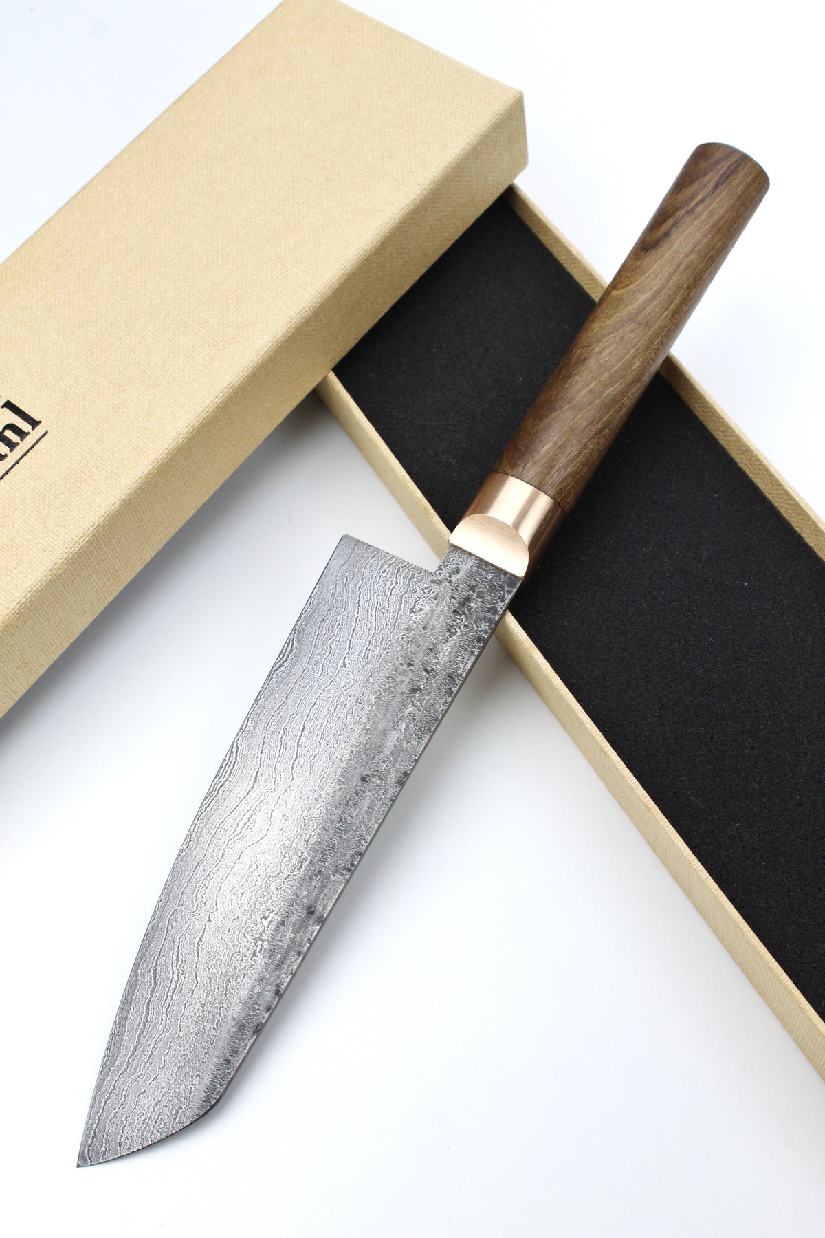 Damascus Santoku 500L Walnut