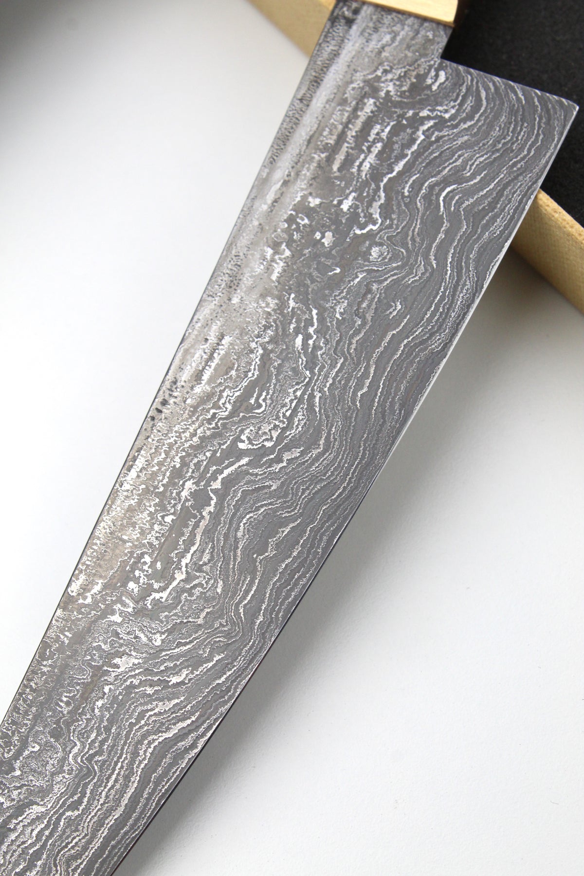 Gyuto Damast Bog Oak