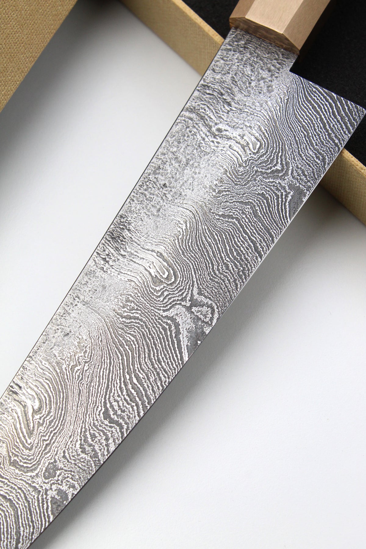 Gyuto Damast Bog Oak