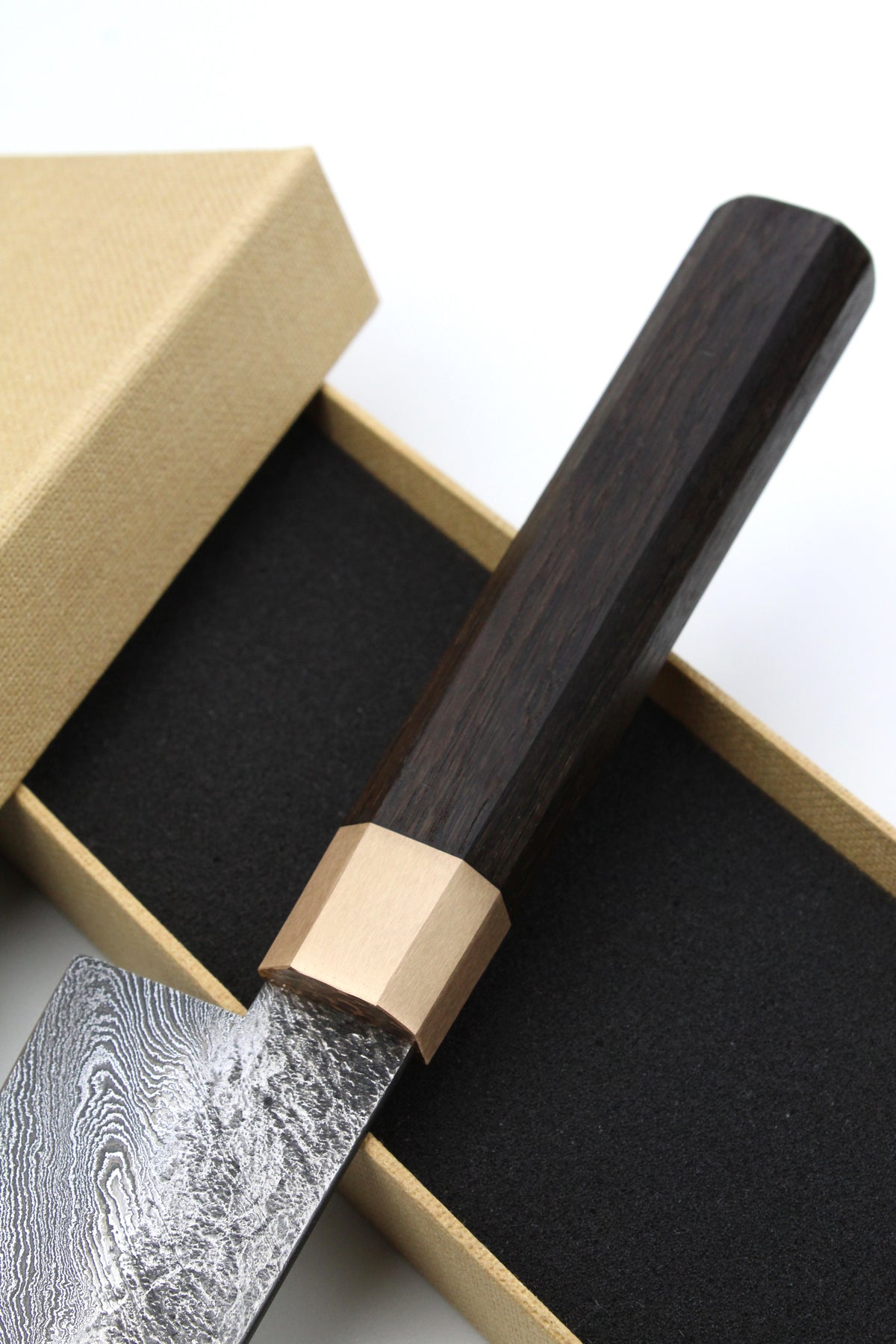 Gyuto Damast Bog Oak