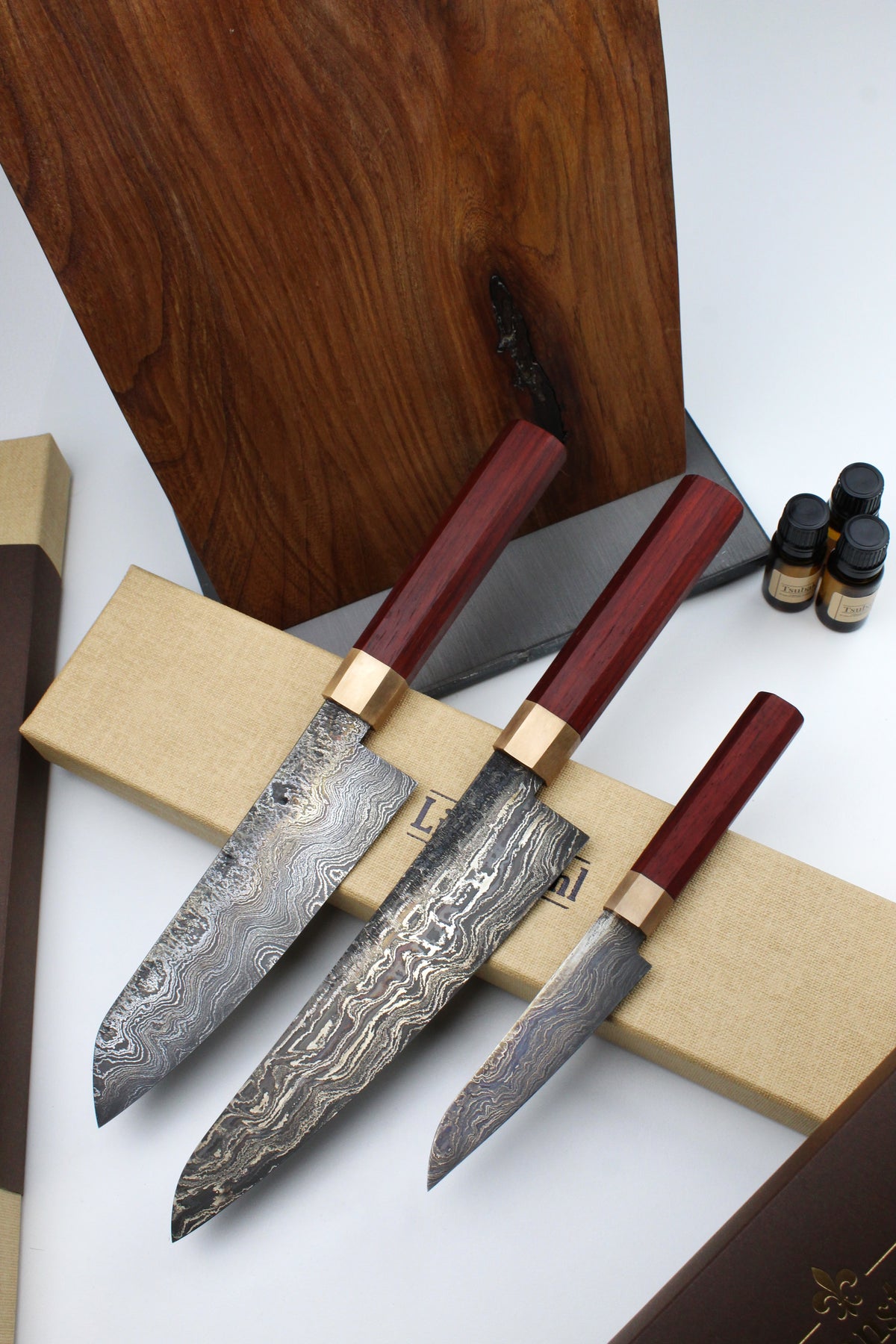 Premium-Messerset Octagonal Padauk